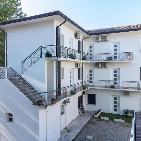 Residenza Maja 6 Apartman