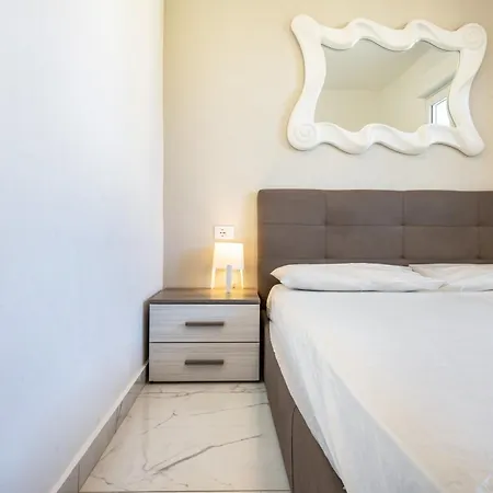 Apartment Residenza Maja 6 *